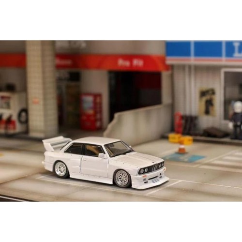 Street weapon bmw - street,