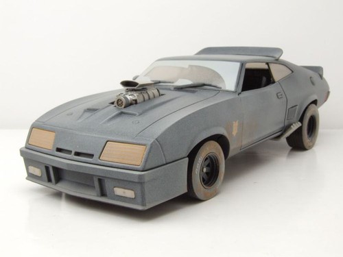 Ford falcon interceptor v8 - ford, xb