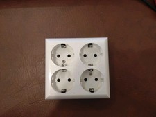 4er Aufputzsteckdose