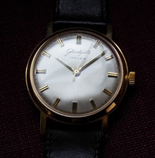 Herrenarmbanduhr GUB