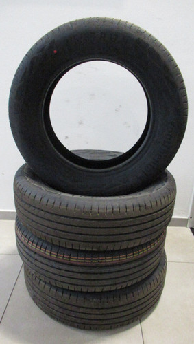 Sommerreifen 215 r17 99h - 4,
