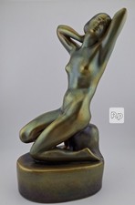  Zsolnay  Eosin Antik  Figure