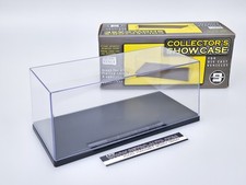 Plexiglas-Vitrine für Triple9-Modelle im Maßstab 1:24