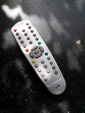 Fernbedienung f. diverse EyeTV Geräte (200 300 310 400 410 etc)