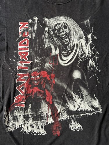 Iron maiden built to - maiden,