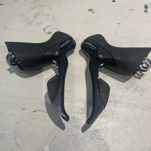 Shimano r3000 sora 9spd - shimano,