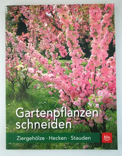 Gartenpflanzen schneiden - , |