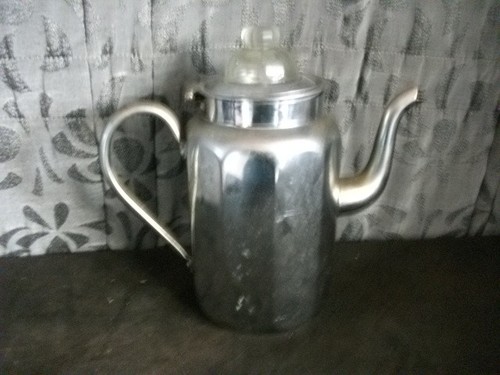 Kaffeekanne aus aluminium - aus,