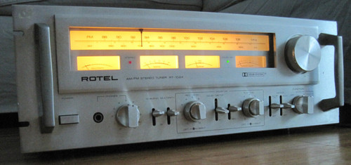 Rotel stereo tuner - stereo,
