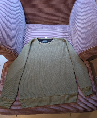 Strickpullover gefüttert