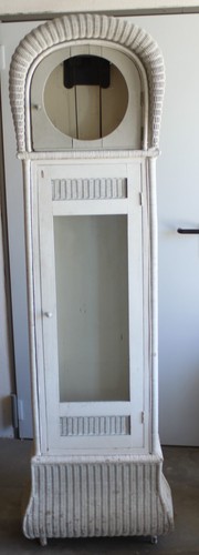 Stand uhr gehäuse korb - uhr,