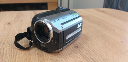 Videokamera jvc mg131e - videokamera, gz-mg131e