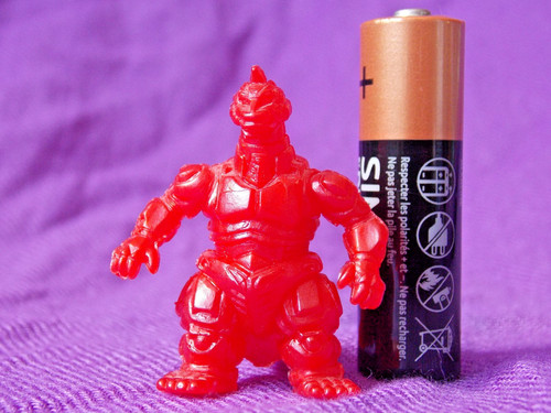 2000 vintage red mecha - 2000,