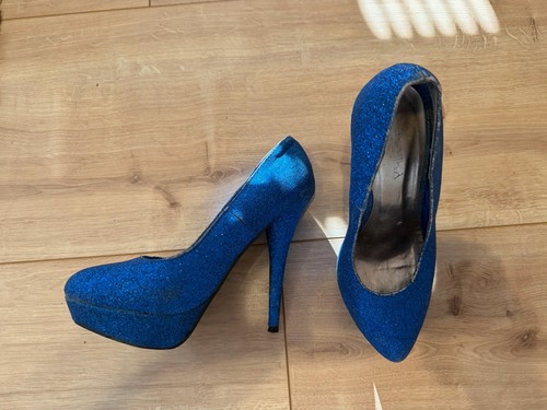 High heels 38 pumps table - 38,