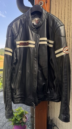 Bikerjacke
