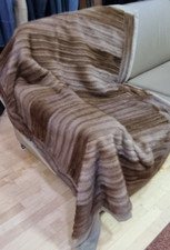 NEU! Nerz  Decke ganze Felle Wildnerz ECHT PELZ FELLDECKE FELL  REAL FUR MINK