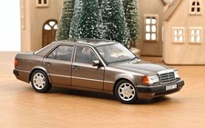 Mercedes-Benz 500E W124 •
