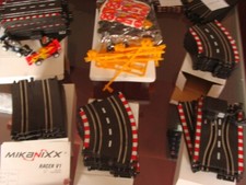 Autorennbahn Mikanixx Racer V1 mit Looping - Neu