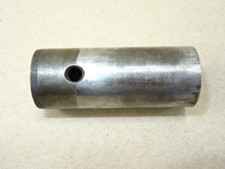 Stoßstangenführung Becher für MWM KDW 415 E Motor vom Hela Lanz D15 Traktor