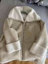 OYSHO Jacke aus Lammfellimitat