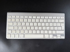 Apple Tastatur A1314 mit Neuen Marken-Batterien, gebraucht, für iMac / PC etc.