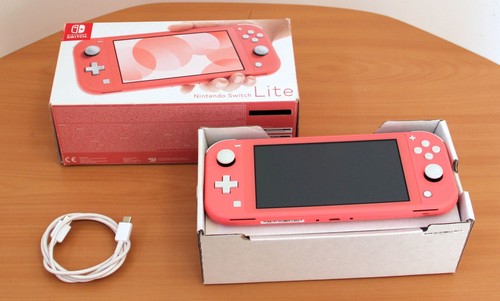 Nintendo switch lite - nintendo, coral