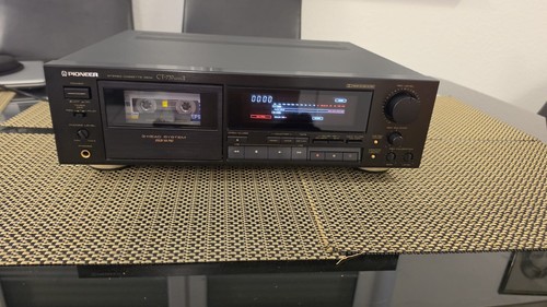 Pioneer 737 in - mk,