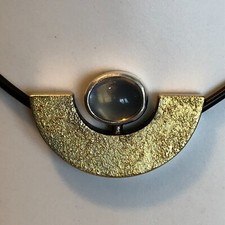 Halbkreis mit Stein | Anhänger für BUNZ Collection- oder Niessing-Halsreif