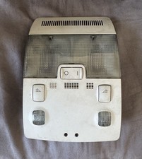 Audi A3 8P Innenraumleuchte Innenleuchte Leselampe vorne 8E0947135E Überwachung