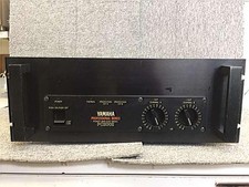 Yamaha PC2002 Stereo Endstufe 240W + 240W Rackmount gebraucht