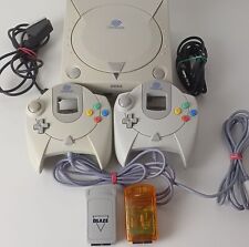 SEGA Dreamcast Spielekonsole White Weiß HKT-3030 2 Controller 2 Rumble Packs Set