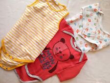 %%Baby-Kleidung/Paket/Set aus drei Bodys,Neugeboren,rot,gelb,Liegelind,Gr.68/80♥