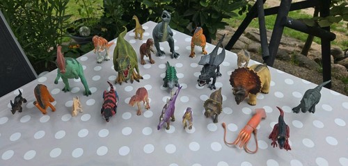 Dinosaurier spielzeug konvolut - spielzeug,