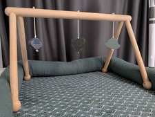 Liewood Spielbogen "Ernie Space Peppermint" aus Buchenholz