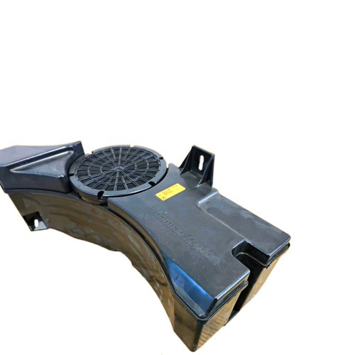 Mercedes w212 subwoofer - w212,