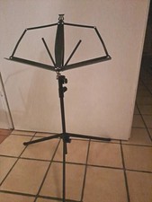 Notenständer K & M schwarz Metall klappbar höhenverstellbar gebraucht gut