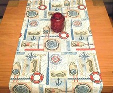 *Tischläufer Kompass*