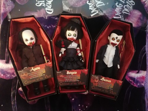 Living dead dolls vampire - 3,