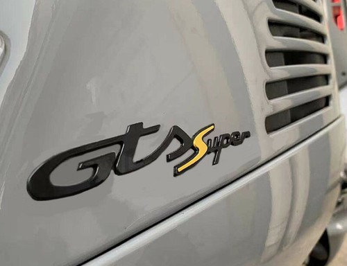 Vespa gts emblem - gts,
