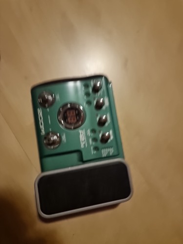 Zoom effektpedal m - effektpedal,