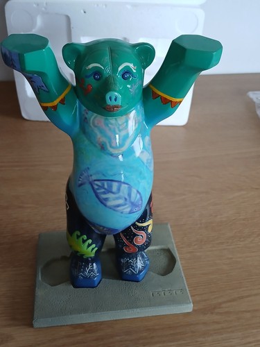 Buddy bear berlin motiv - bear,