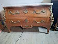 Kommode aus Frankreich