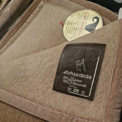 Alpakadecke naturhaardecke von - alpakadecke-naturhaardecke,