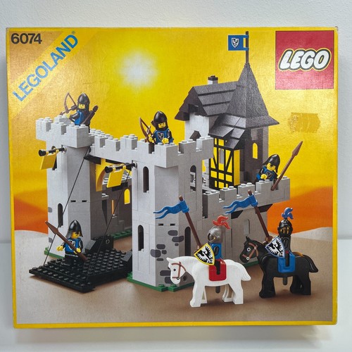 Lego 6074 black falcon - black, falcon's