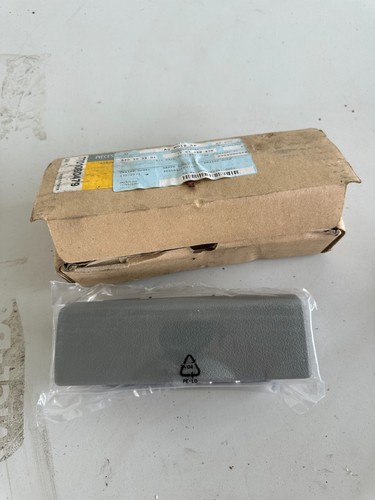 Renault dacia aschenbecher - renault,