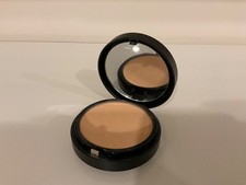 Barepro  Bare Minerals Performance Wear PowderFoundation 10 g Natural 11 benutzt