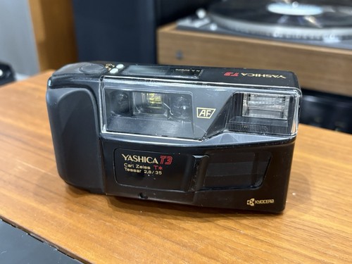 Kyocera yashica carl - yashica, t3