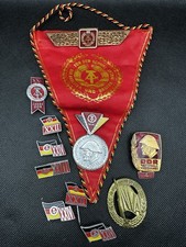 NVA Orden Abzeichen Konvolut