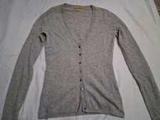 Graue Cashmerestrickjacke von