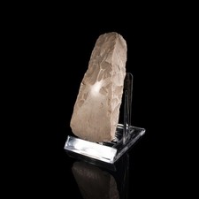 Steinbeil aus dem Neolithikum